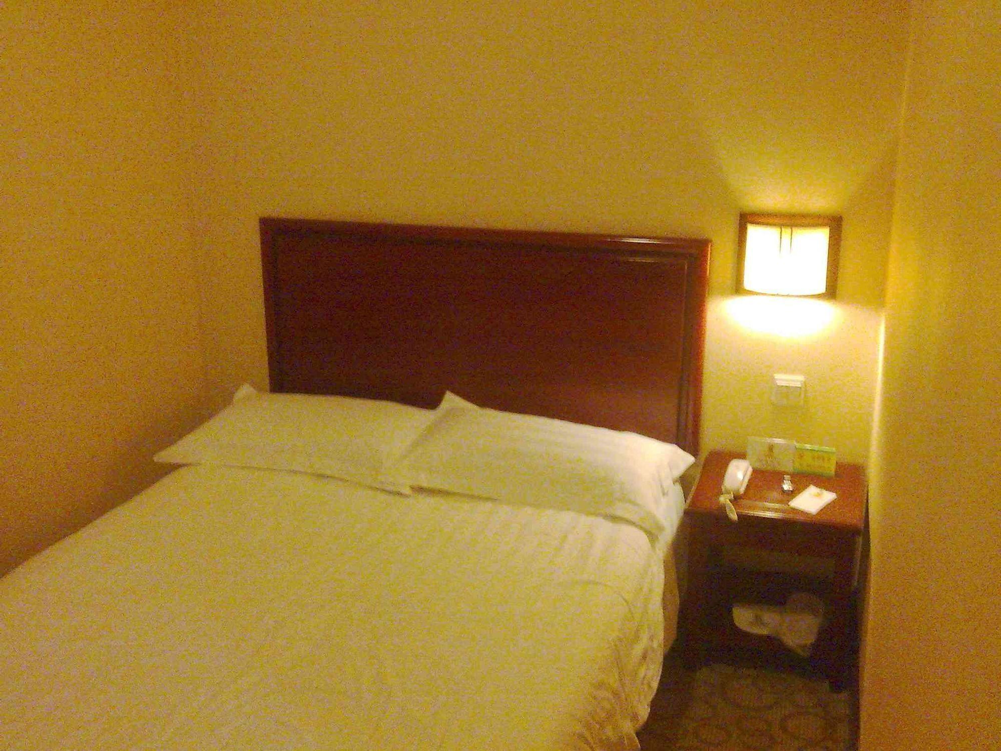 Fengye Super8 Lujiazui Hotel Shanghai Buitenkant foto