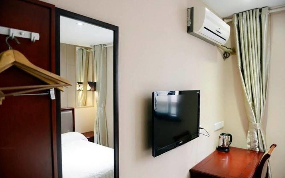 Fengye Super8 Lujiazui Hotel Shanghai Buitenkant foto